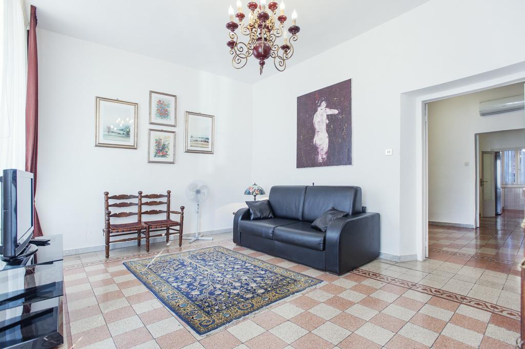 Campo De' Fiori Apartment โรม ห้อง รูปภาพ